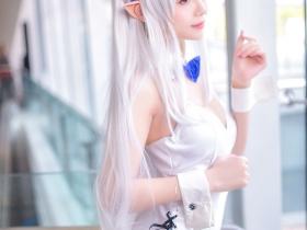 性感黑丝袜爱蜜莉娅兔女郎美丽小姐姐Cos play图片合集