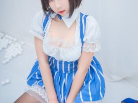 路人女主的养成方法性感黑丝袜加藤惠女仆Cosplay图片 你想要一个吗?