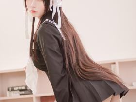 性感妩媚黑丝大长腿碧蓝航线爱宕Cosplay福利图片