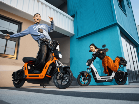 大学生第一台车怎么选？新日路行X6：能上牌、够智能，还可DIY